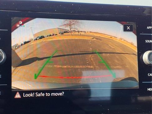 New 2026 Volkswagen Jetta SE image 13