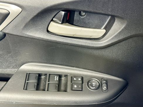 Used 2017 Honda Fit LX image 20