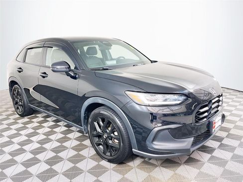 Used 2023 Honda HR-V Sport image 1
