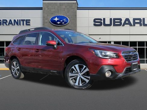 Used 2019 Subaru Outback 3.6R Limited image 3