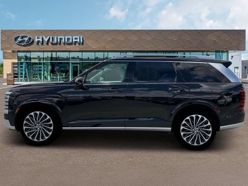 New 2026 Hyundai Palisade Calligraphy AWD/4WD image 3