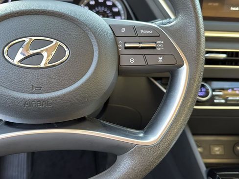 Used 2023 Hyundai Sonata SEL image 16
