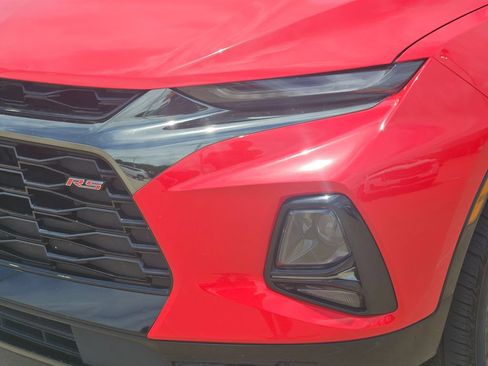Used 2021 Chevrolet Blazer RS w/ Enhanced Convenience Package FWD image 9