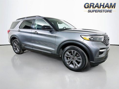 Used 2023 Ford Explorer XLT w/ Equipment Group 202A AWD/4WD image 1