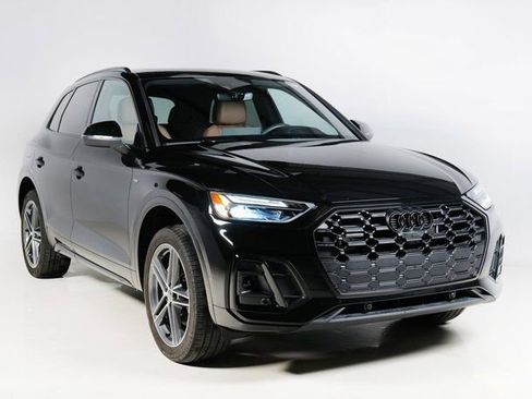 Certified 2023 Audi Q5 e Premium Plus w/ Premium Plus Package image 1