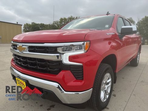 New 2026 Chevrolet Silverado 1500 LT image 2