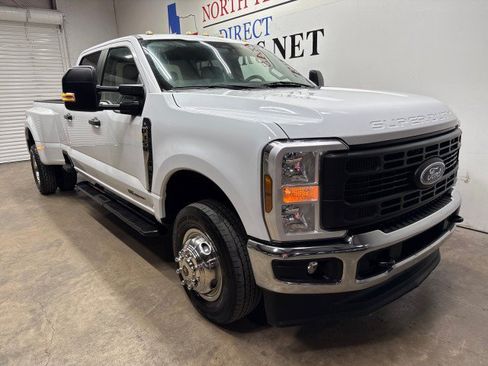 Used 2024 Ford F350 XL w/ XL Driver Assist Package AWD/4WD image 2