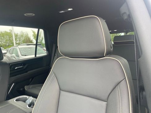 New 2026 GMC Yukon Elevation AWD/4WD image 21