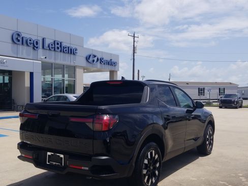 Used 2025 Hyundai Santa Cruz SEL FWD image 7