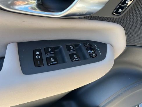 New 2026 Volvo XC90 B5 Core w/ Protection Package image 24