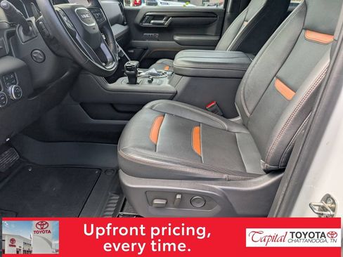 Used 2023 GMC Sierra 1500 AT4 w/ Technology Package AWD/4WD image 12