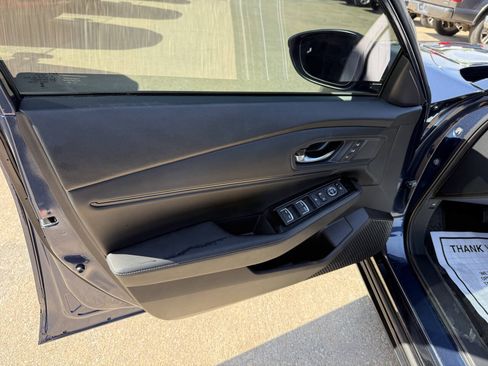 Used 2023 Honda Accord Touring image 8