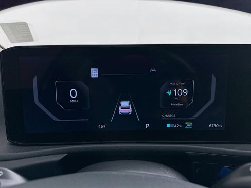 Used 2025 Kia EV6 Light w/ Light LR Technology Package RWD image 45