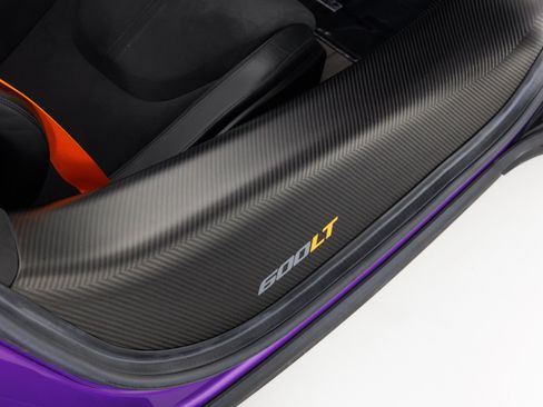 Used 2020 McLaren 600LT Spider RWD image 44