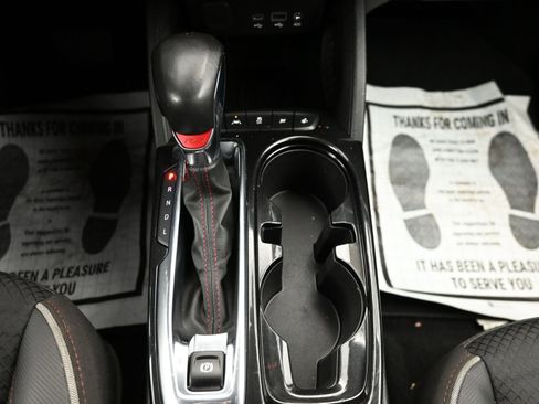 Used 2023 Chevrolet TrailBlazer RS w/ Convenience Package image 19