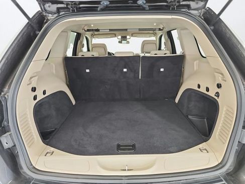 Used 2021 Jeep Grand Cherokee Laredo RWD image 22