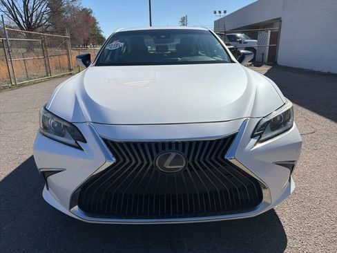 Used 2019 Lexus ES 350 Luxury w/ Premium Package image 7
