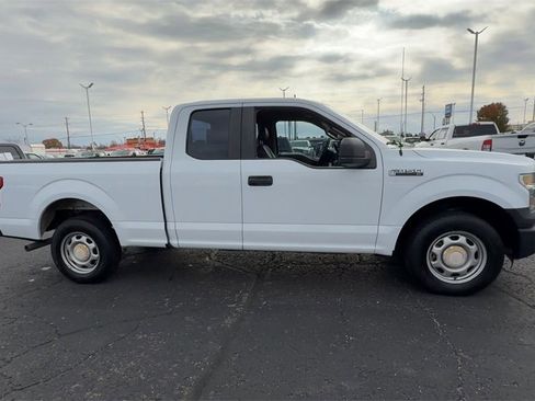 Used 2015 Ford F150 XL w/ Equipment Group 101A Mid image 9