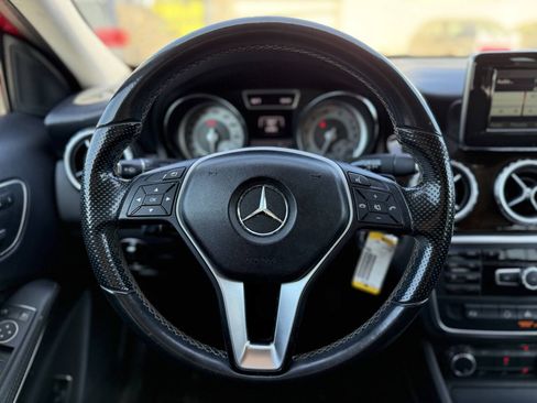 Used 2015 Mercedes-Benz GLA 250 4MATIC image 15