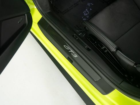 Used 2023 Porsche 911 GT3 RWD image 13