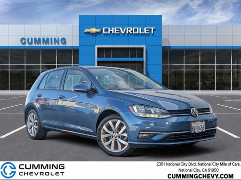 Used 2019 Volkswagen Golf SE FWD image 1