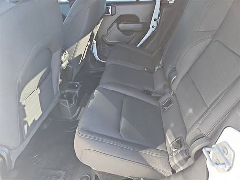 Used 2022 Jeep Gladiator Willys image 20