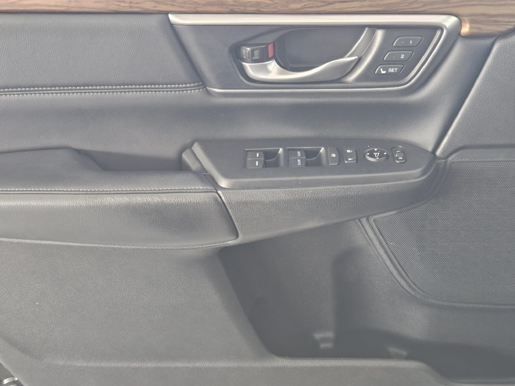Used 2019 Honda CR-V Touring image 24