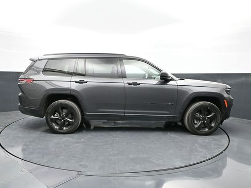 New 2025 Jeep Grand Cherokee L Laredo AWD/4WD image 4