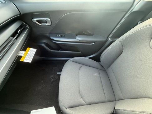 New 2026 Kia K4 LXS image 22