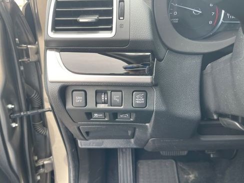 Used 2018 Subaru Forester 2.5i Touring w/ Popular Package #3B AWD/4WD image 30