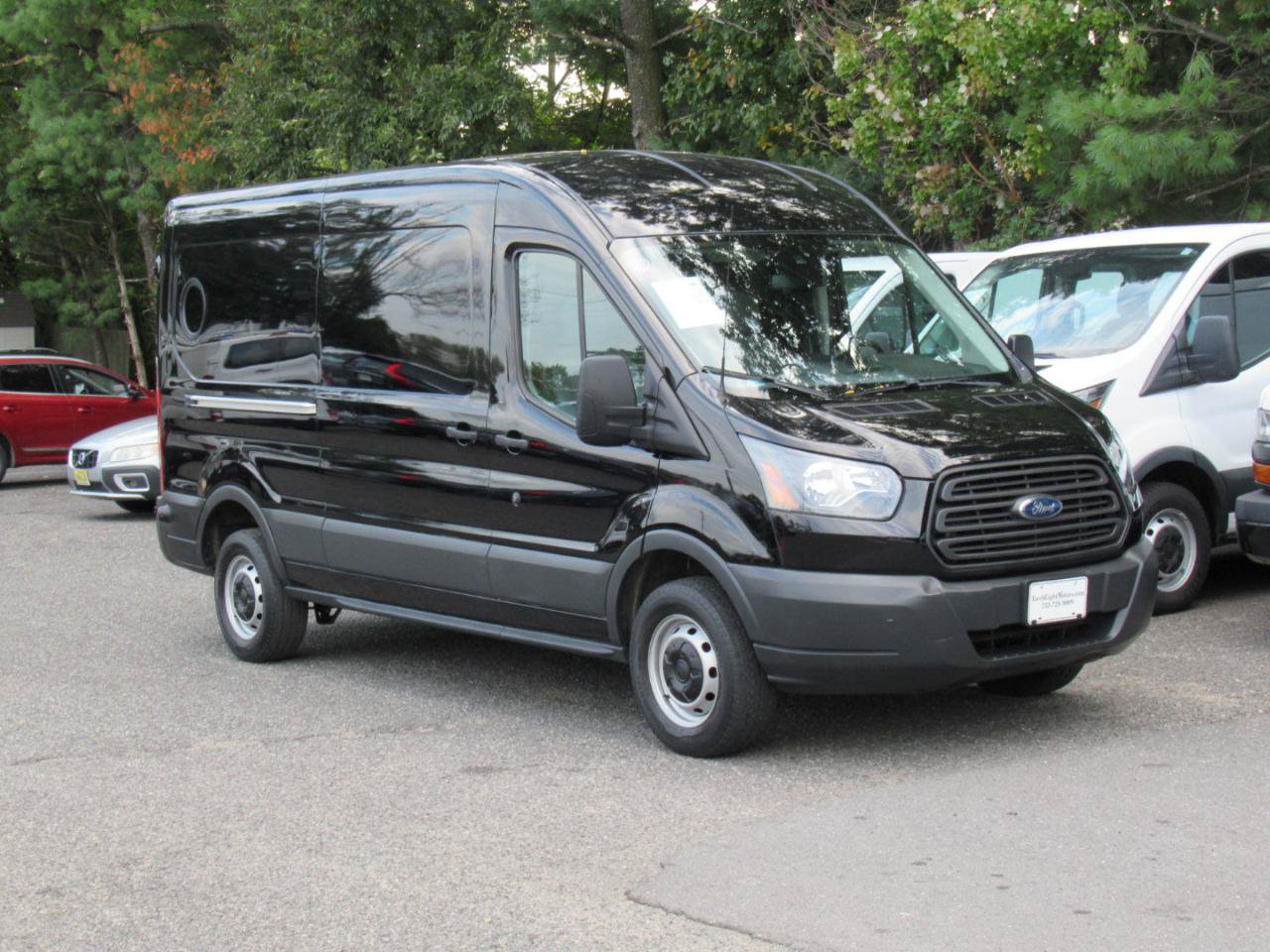 Used 2017 Ford Transit 250 148 Medium Roof RWD image 8