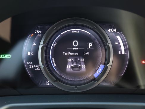 Certified 2022 Lexus ES 300h F Sport image 18