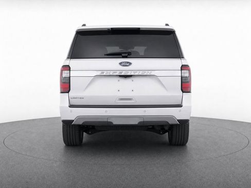 Used 2018 Ford Expedition Max Limited w/ Equipment Group 302A AWD/4WD image 6