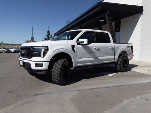 Used 2025 Ford F150 Lariat AWD/4WD image 5