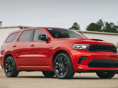 Used 2021 Dodge Durango R/T w/ Blacktop Package AWD/4WD image 2