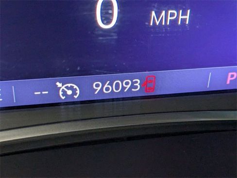 Used 2022 Chevrolet Traverse LT w/ LPO, 'HIT The Road' Package image 19