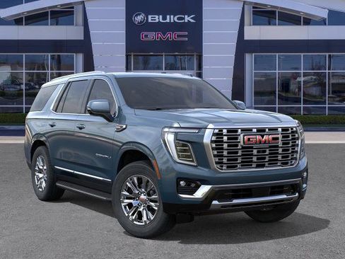 Used 2026 GMC Yukon Denali AWD/4WD image 7
