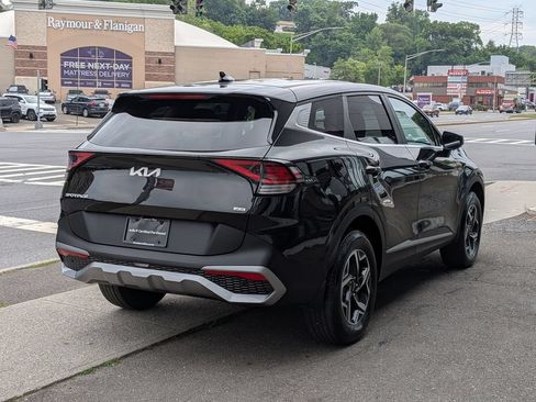 Certified 2023 Kia Sportage LX AWD/4WD image 6