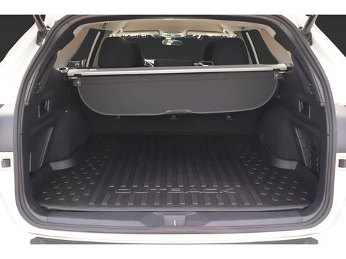 Certified 2025 Subaru Outback Premium AWD/4WD image 19