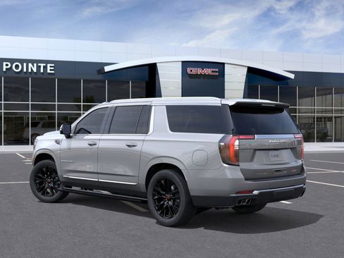 New 2026 GMC Yukon XL Denali image 3