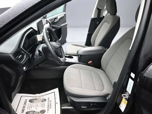Used 2022 Ford Escape SE w/ Convenience Package AWD/4WD image 13