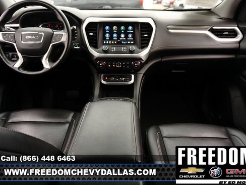 Certified 2023 GMC Acadia SLT w/ Preferred Package image 11