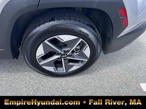 Used 2025 Hyundai Tucson SEL AWD/4WD image 14