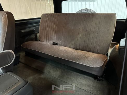 Used 1989 Ford Bronco XLT 2D Utility 4WD image 33