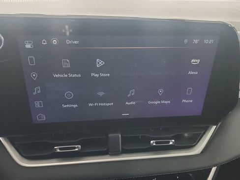 Used 2025 Chevrolet Equinox LT image 28