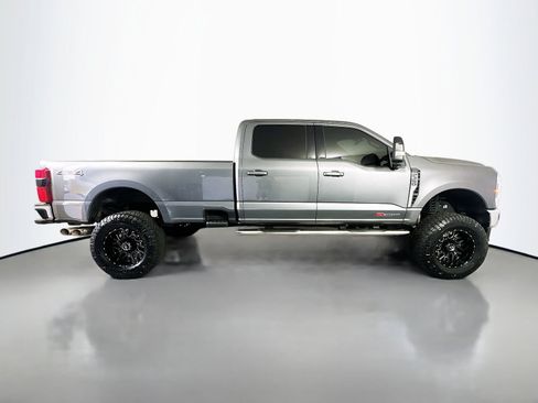 Used 2024 Ford F350 Lariat AWD/4WD image 8