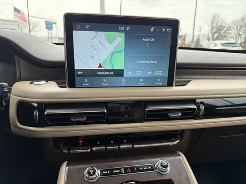 Used 2023 Lincoln Aviator Grand Touring w/ Elements Package Plus image 23