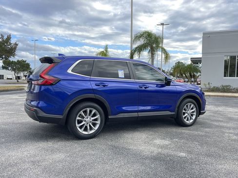 Used 2023 Honda CR-V EX image 4