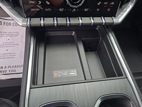 New 2026 GMC Acadia Elevation w/ Black Edition FWD image 23