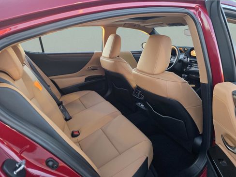 Certified 2025 Lexus ES 350 ES 350 image 19